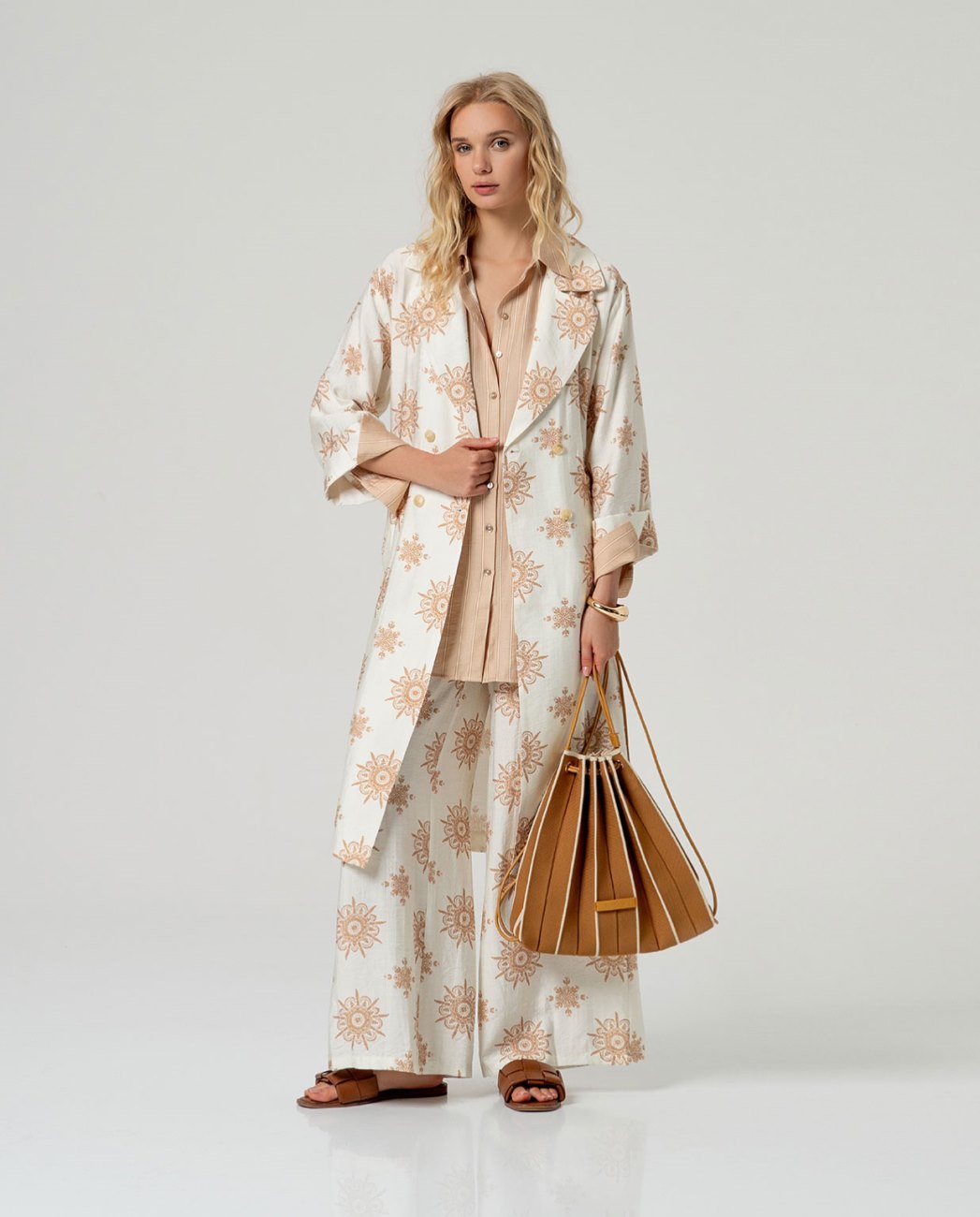 Long shirt stripped Beige