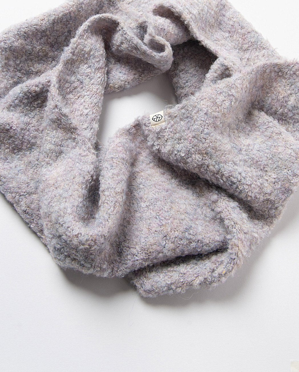 Boucle knit neck Light Grey