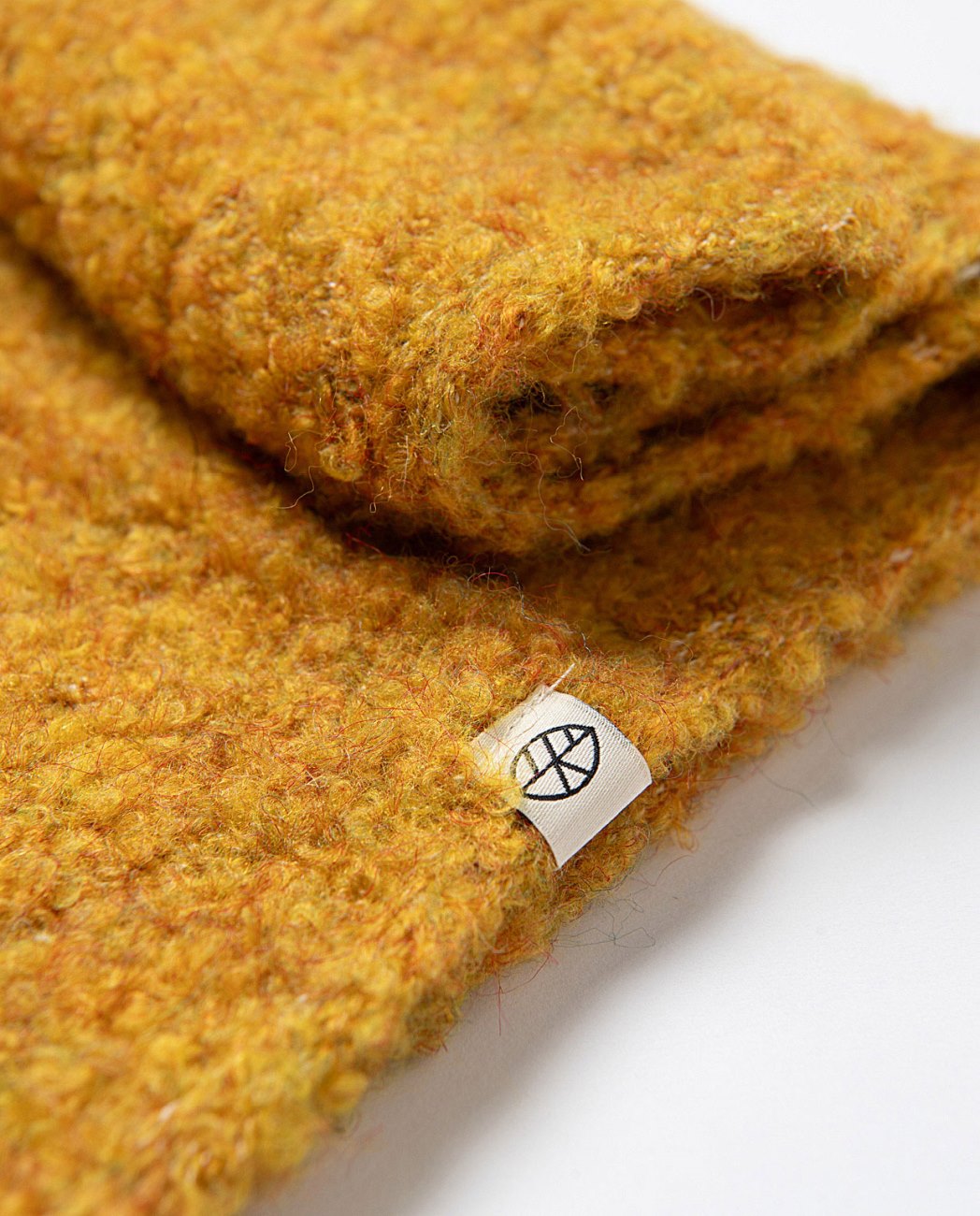 Knitted collar in boucle fabric, warm and with a fluffy texture, in yellow mustard color