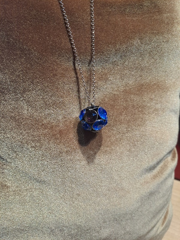 Crystal necklace blue