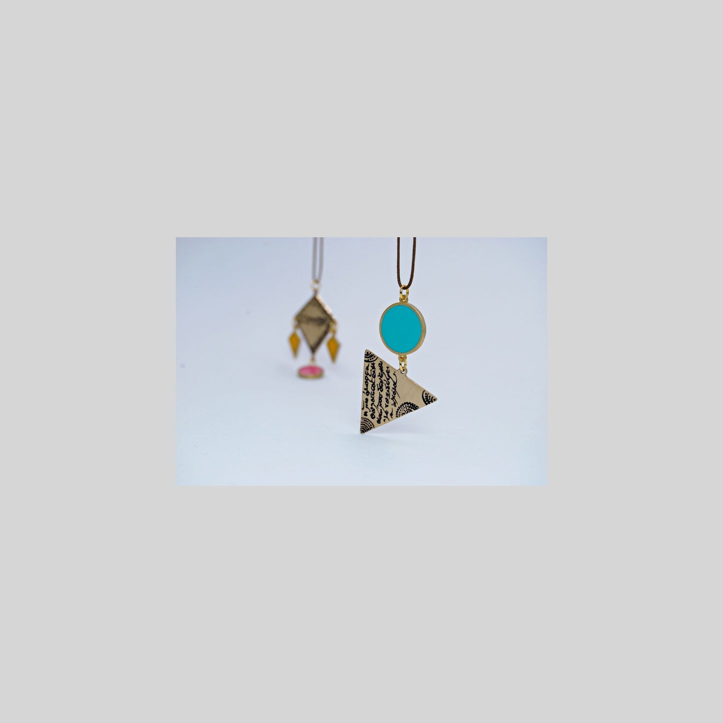 Necklace bronze triangle Turquoise