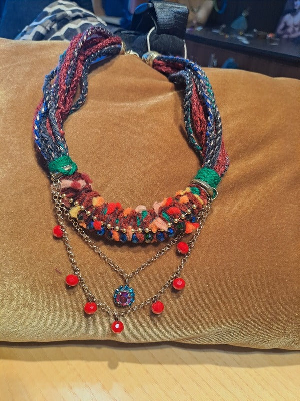 Necklace ethnic red