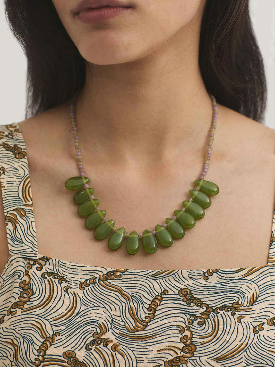 Teardrop beaded necklace Green