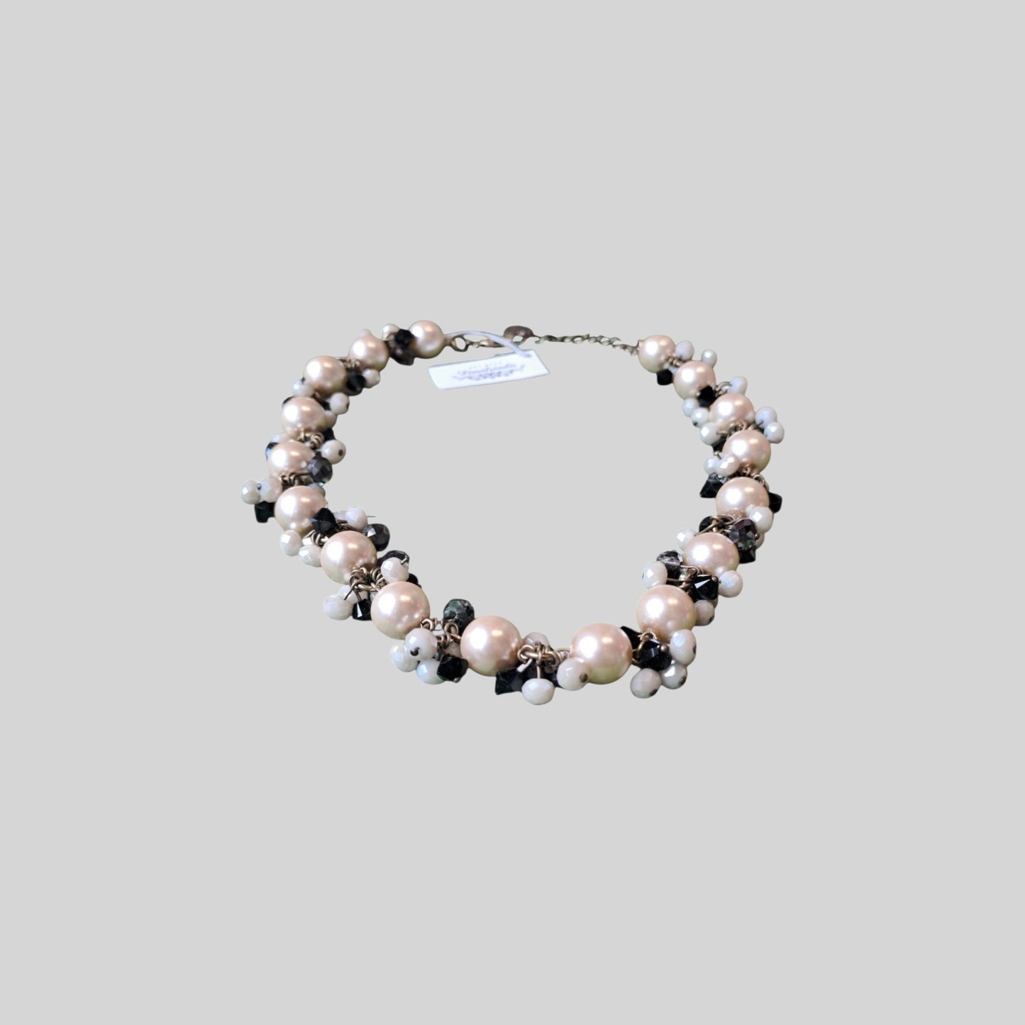 Pearl necklace Black