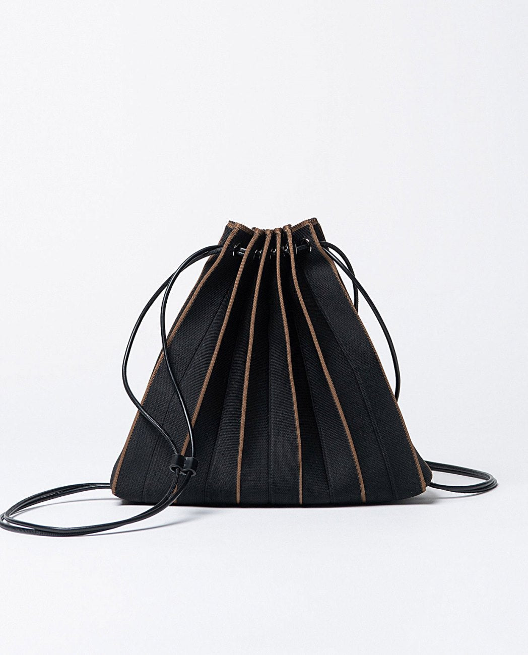 Knitted backpack-bag Black