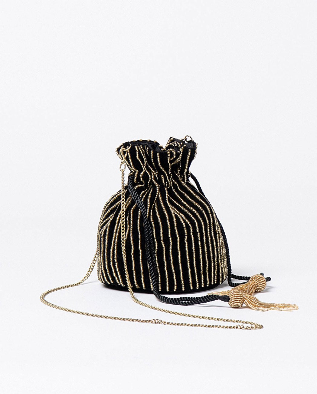 Velvet beaded pouch bag Black