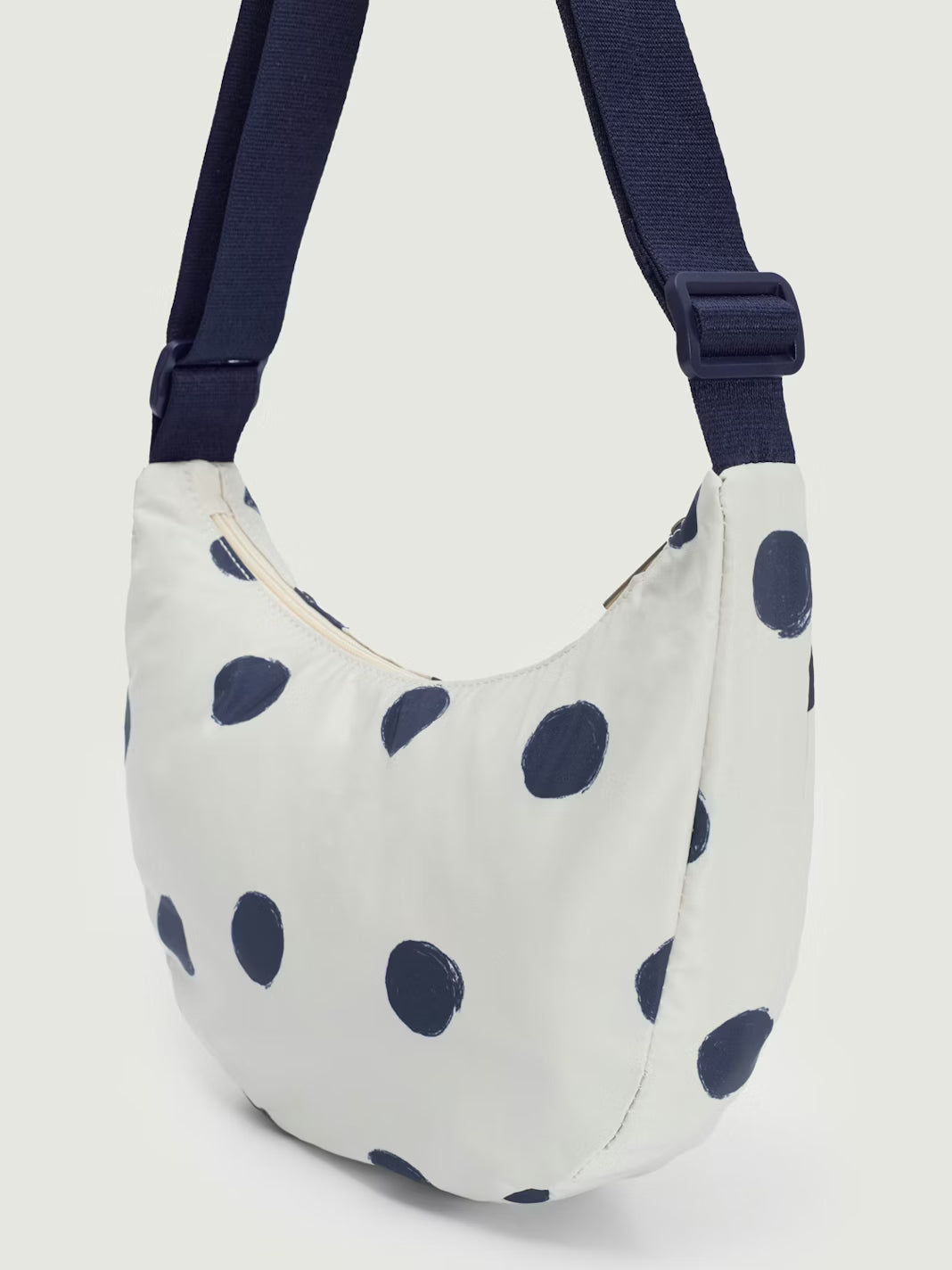 Half moon dots print bag Ecru