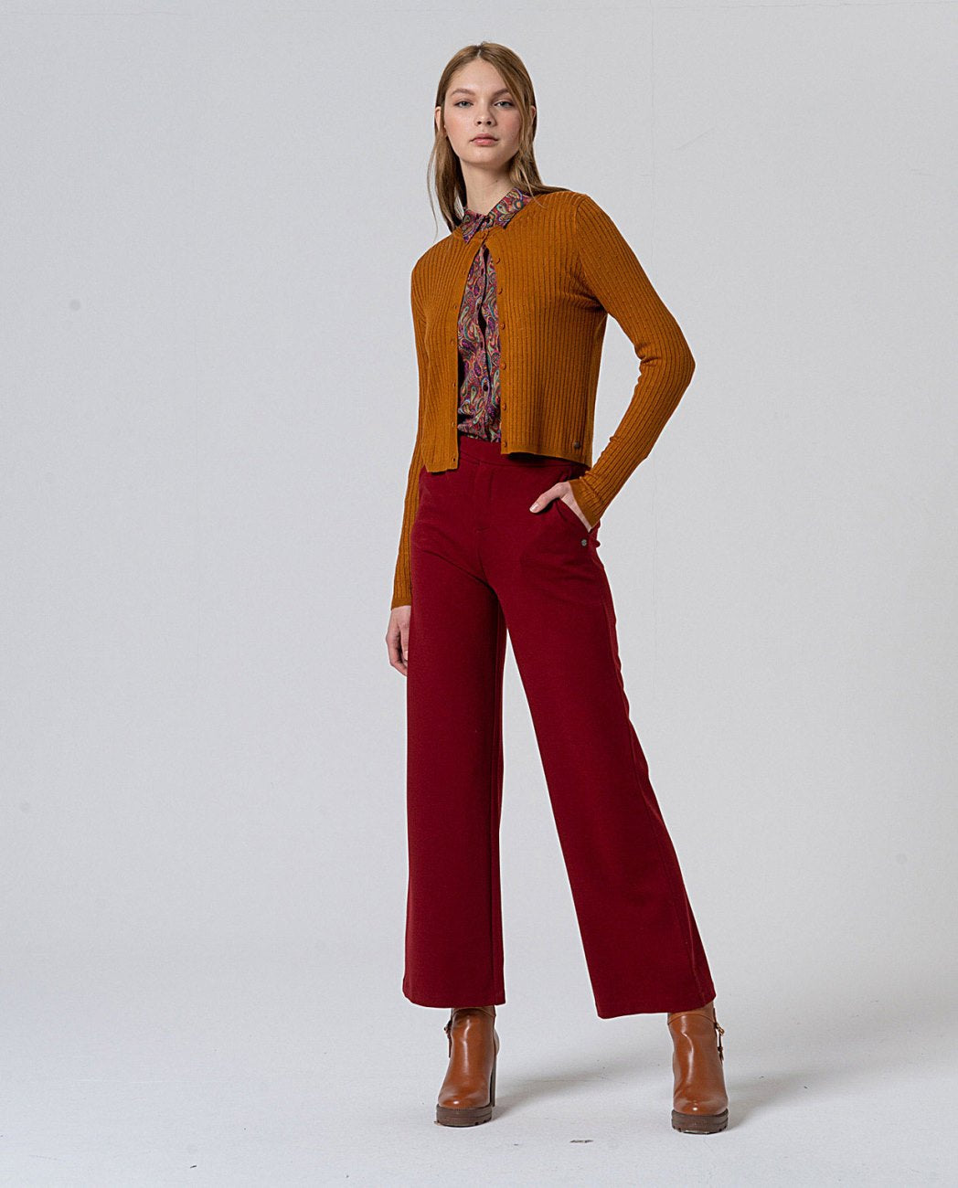 Straight pants with waistband detailing English Red