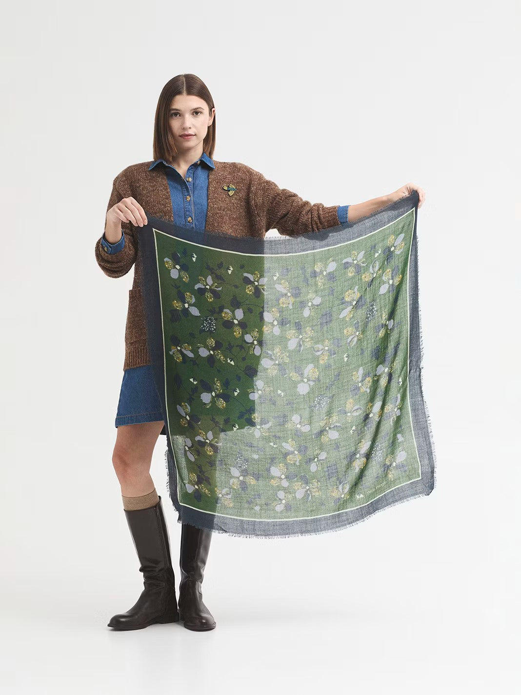 Geometric Flowers scarf Green