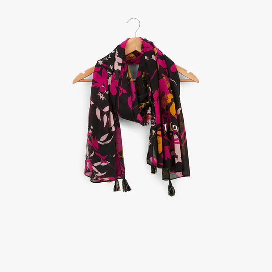 Scarf flower print