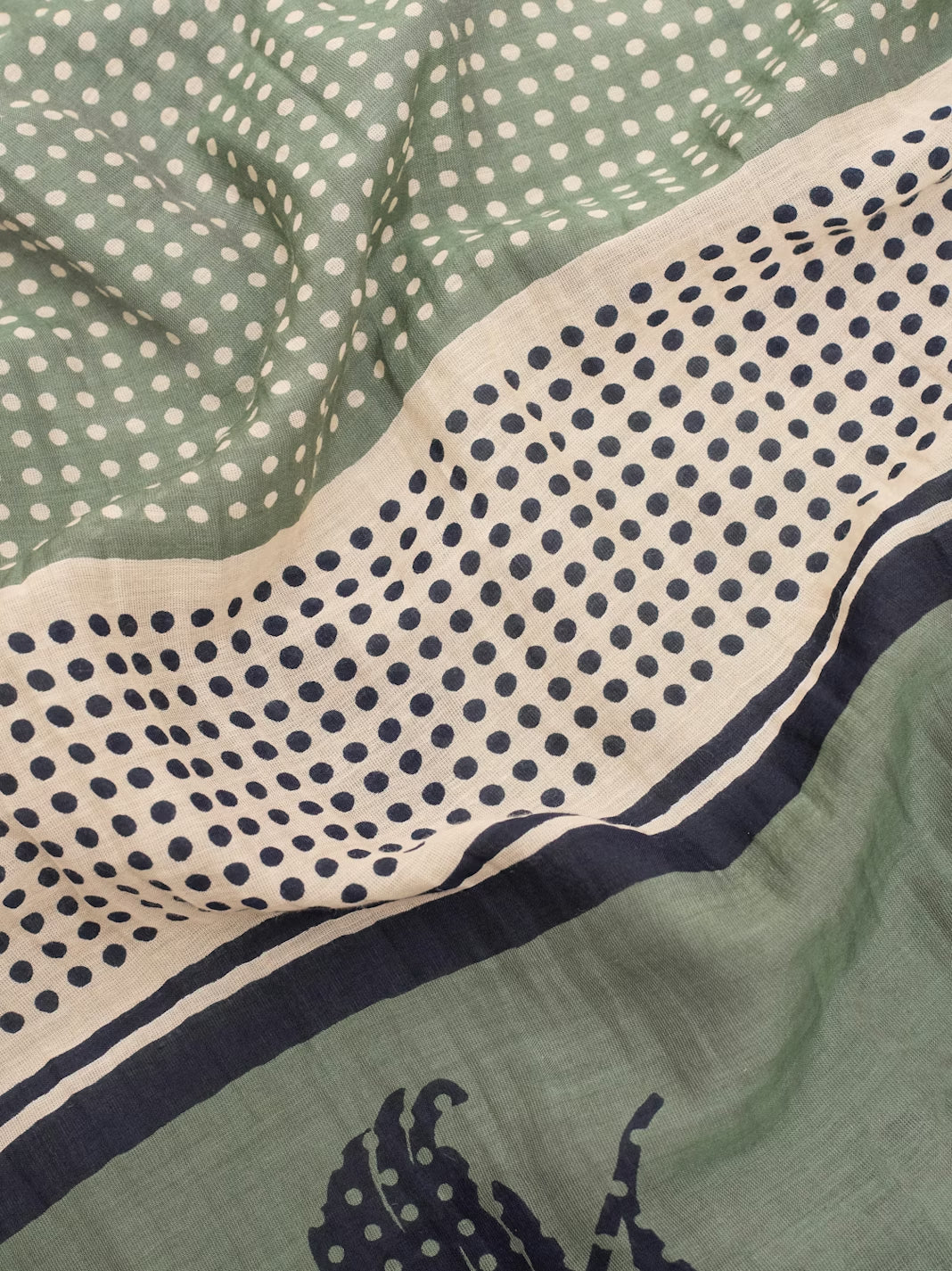Dots & Flowers scarf Smoke Green
