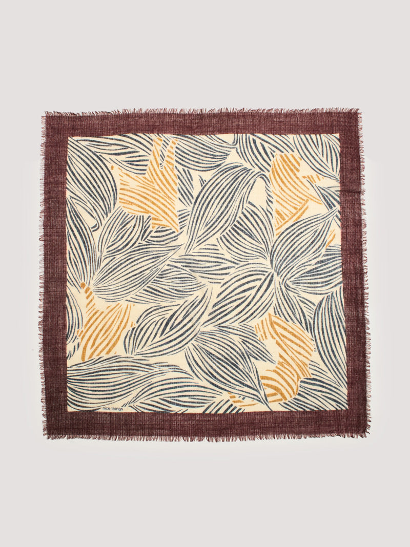 Jungle print scarf Ecru