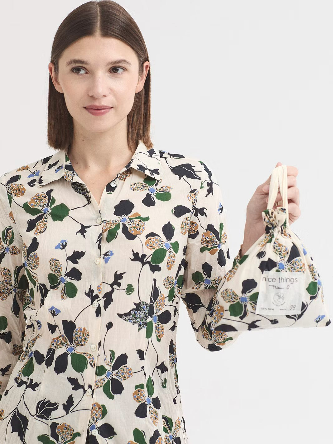 Shirt geometric flowers Ecru