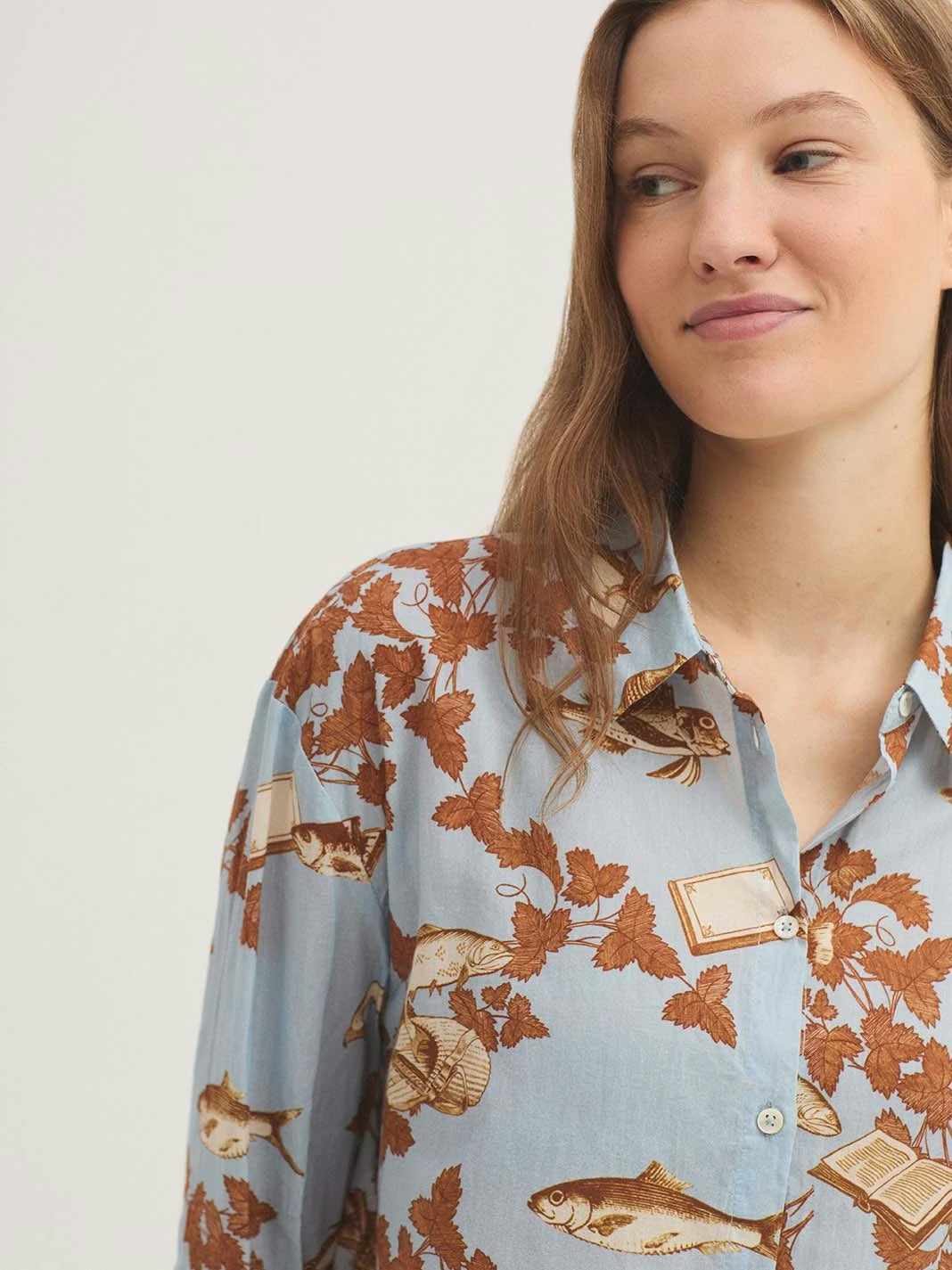 Midsummer Books print shirt Light Blue