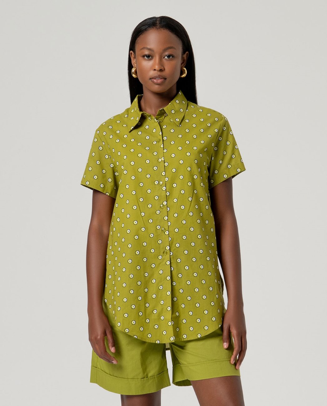 Green dots printed short sleeve cotton shirt.