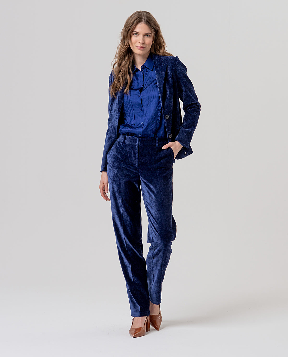 Straight velvet trousers Navy