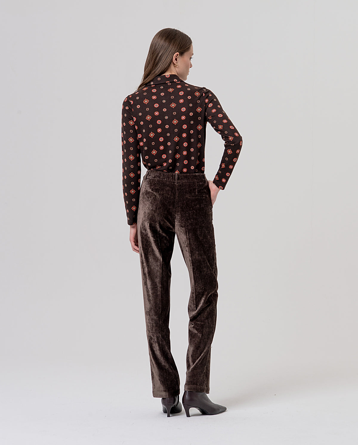 Straight velvet pants Chocolate
