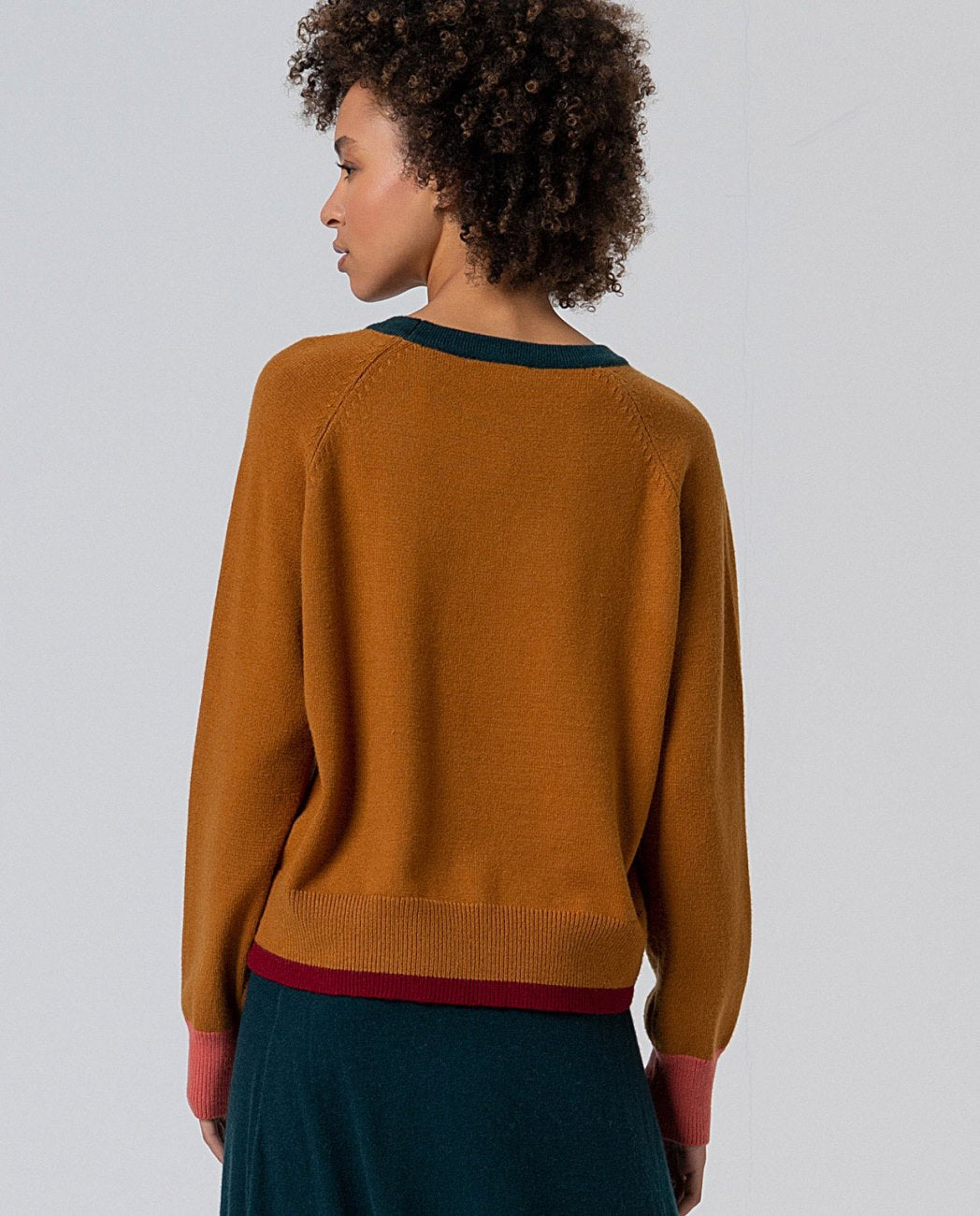 Knit sweater with contrasting details camel