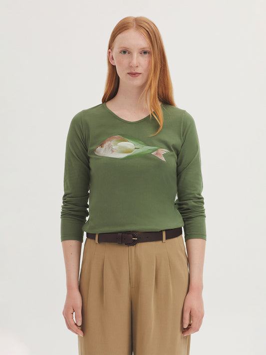 Organic cotton khaki T-shirt with Tulip Fish print, V neck and long sleeves, 100% Cotton.