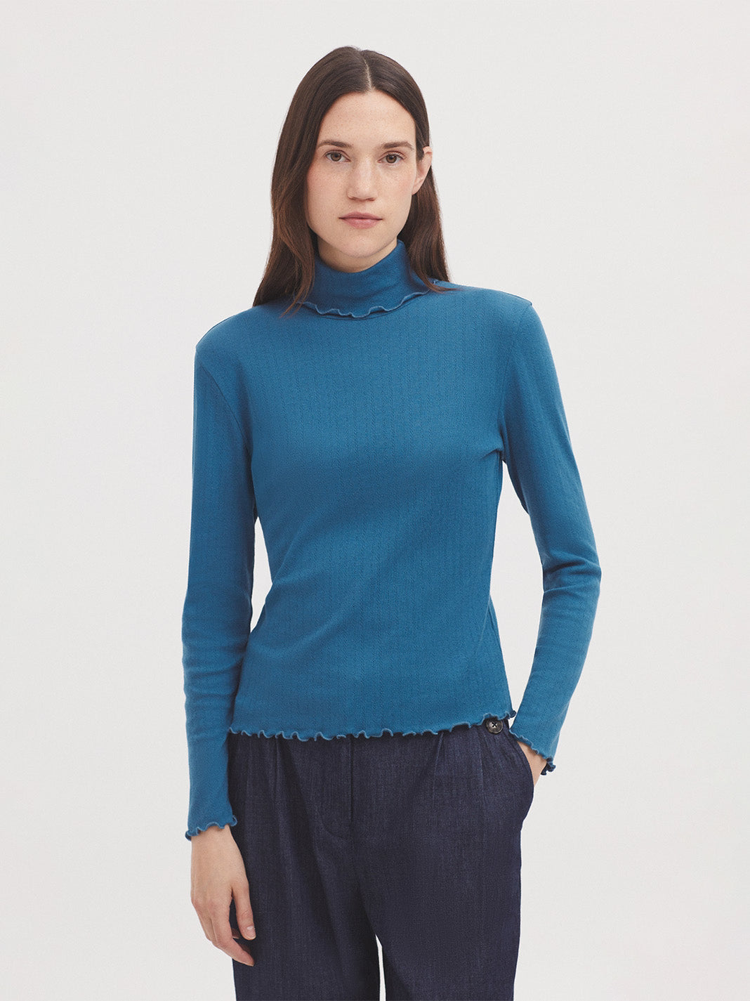 Pointelle cotton blend top, with turtleneck and long sleeves, in cobalt blue color, 50% Cotton, 50% Polyester.
