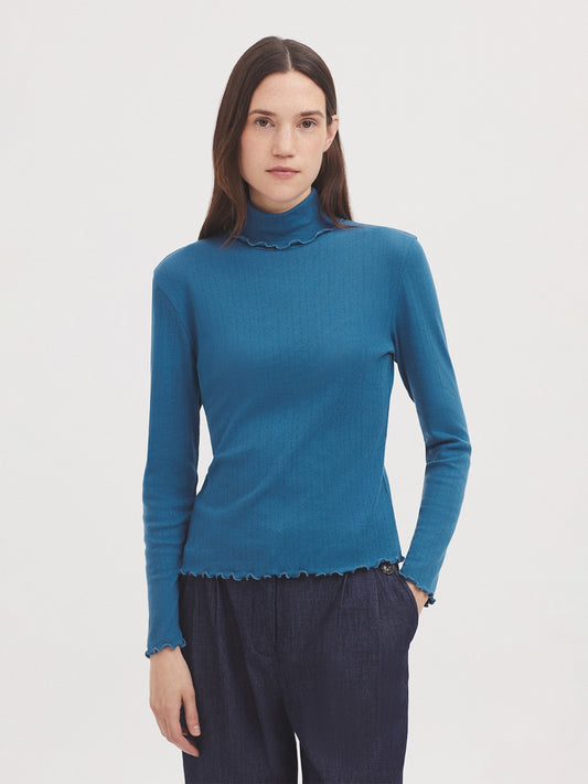 Pointelle cotton blend top, with turtleneck and long sleeves, in cobalt blue color, 50% Cotton, 50% Polyester.