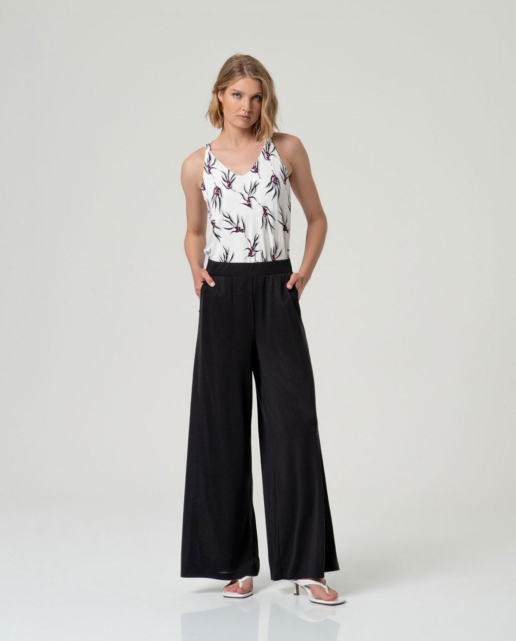 Black wide-leg pants from modal.