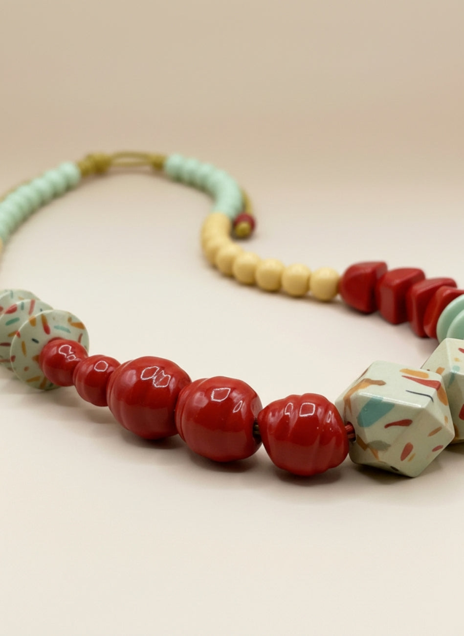Wooden print necklace Coral