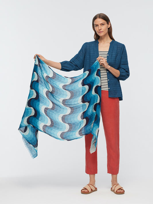 Scarf Waves