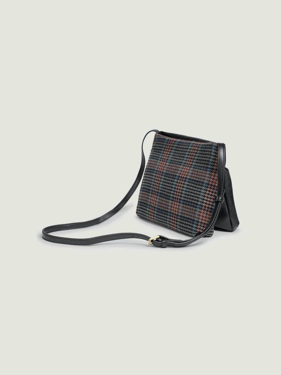 Bag cross quilted